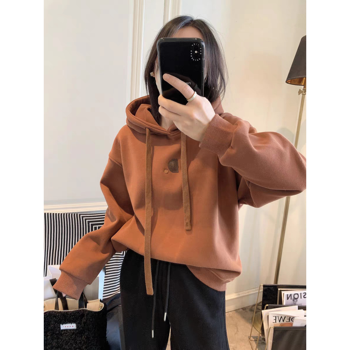 卫衣女2026秋冬新款女装潮韩版时尚美拉德抽绳连帽休闲上衣女