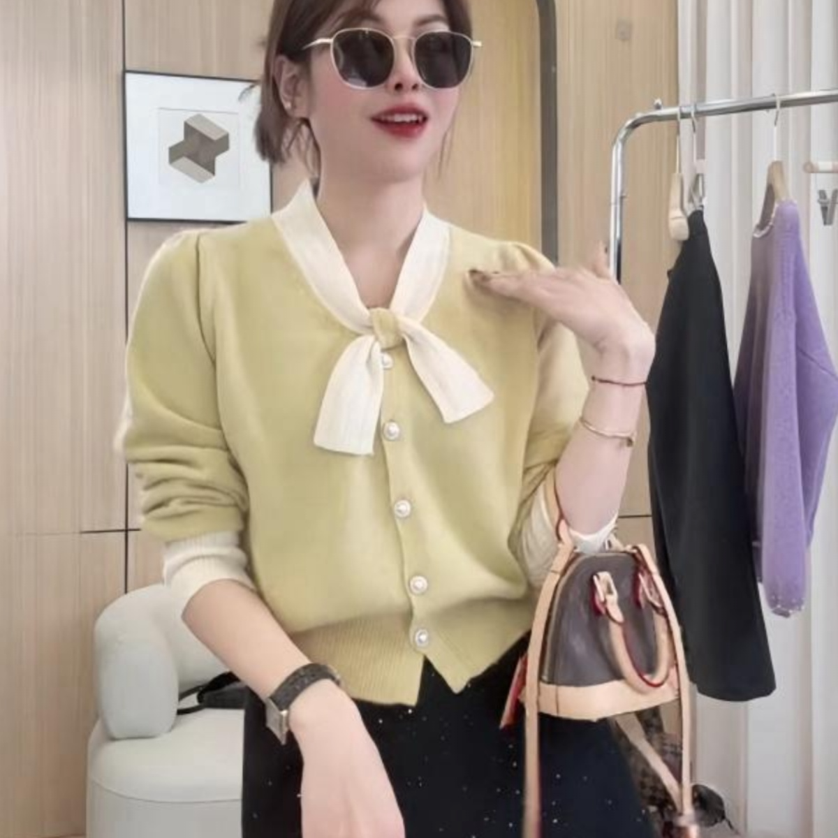 蝴蝶结毛衣针织开衫女款2024新款秋冬季高级感收腰打底衫内搭上衣