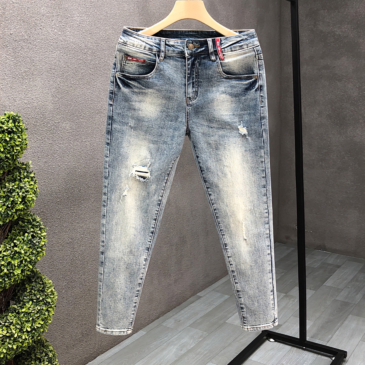破洞牛仔裤男士韩版修身帅气小脚裤青年美式时尚弹力裤子男九分裤
