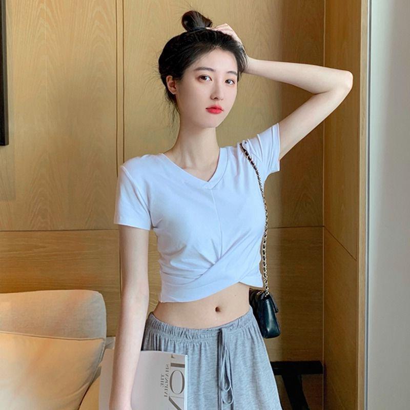 白色95棉v领短款短袖t恤女修身露脐夏季小心机设计感显瘦上衣