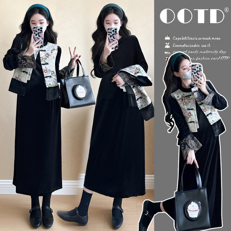 时髦孕妇装2025秋季新品孕妇高级感新中式国风盘扣马甲丝绒连衣裙