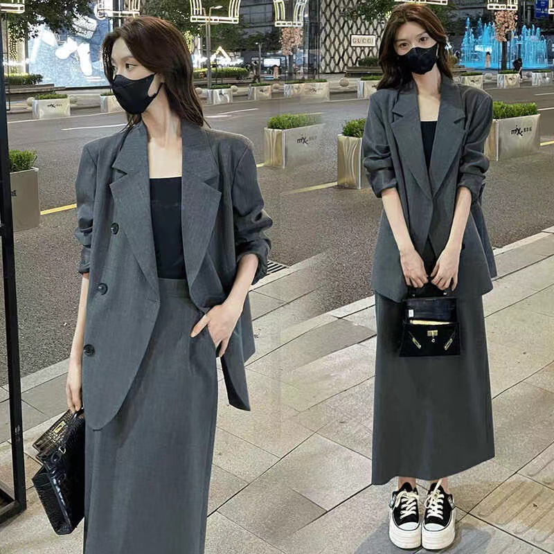 胖妹mm赫本风小众设计感西装半身裙两件套女大码气质显瘦西服套装