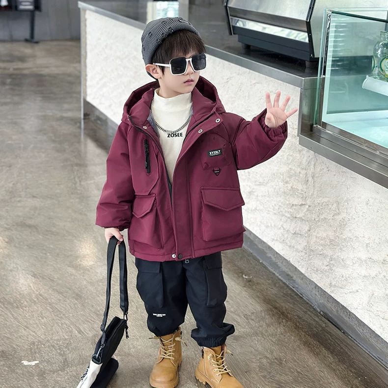 男童冲锋衣外套秋冬款新款洋气男孩加绒痞帅儿童冬季工装派克服潮