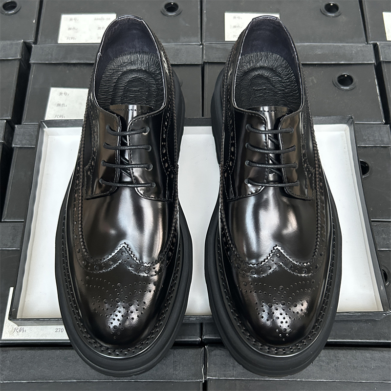 亮面布洛克皮鞋男款商务正装真皮透气新郎结婚鞋厚底增高男士皮鞋