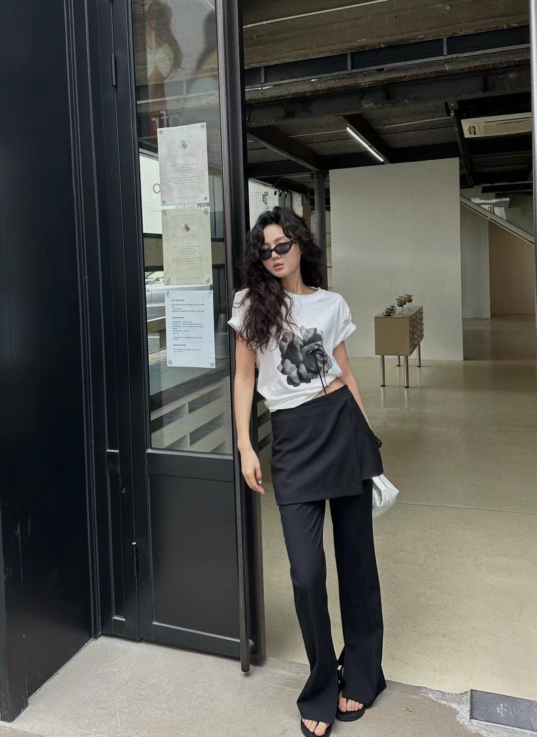 2025夏季新款立体蝴蝶结花朵印花短袖正肩T恤女修身短款百搭上衣