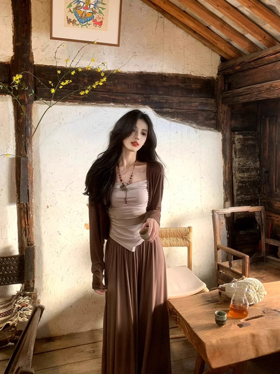 慵懒气质套装辣妹抹胸防晒开衫上衣女2025春夏季酷飒风女装高级感