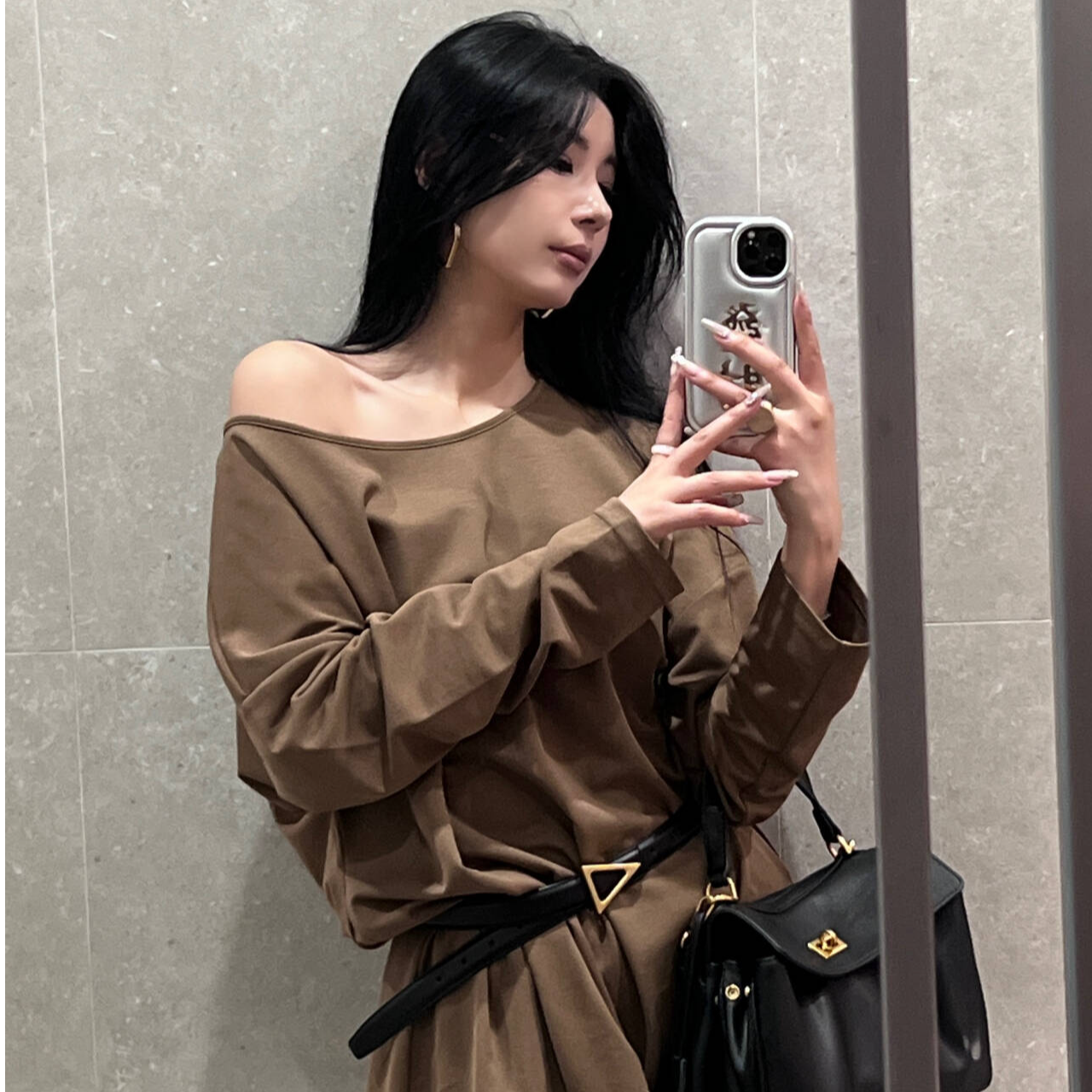 【鸽子的衣橱】春季显瘦圆领纯色气质休闲慵懒舒适宽松长袖上衣女