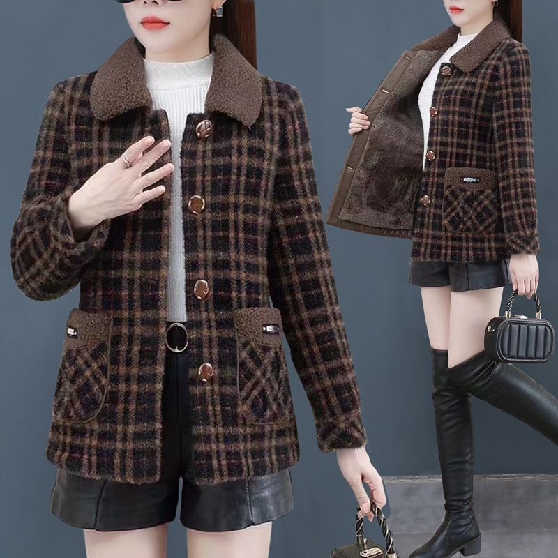 水貂绒女外套短款毛呢2025冬季新款加绒加厚妈妈装皮毛一体大衣潮