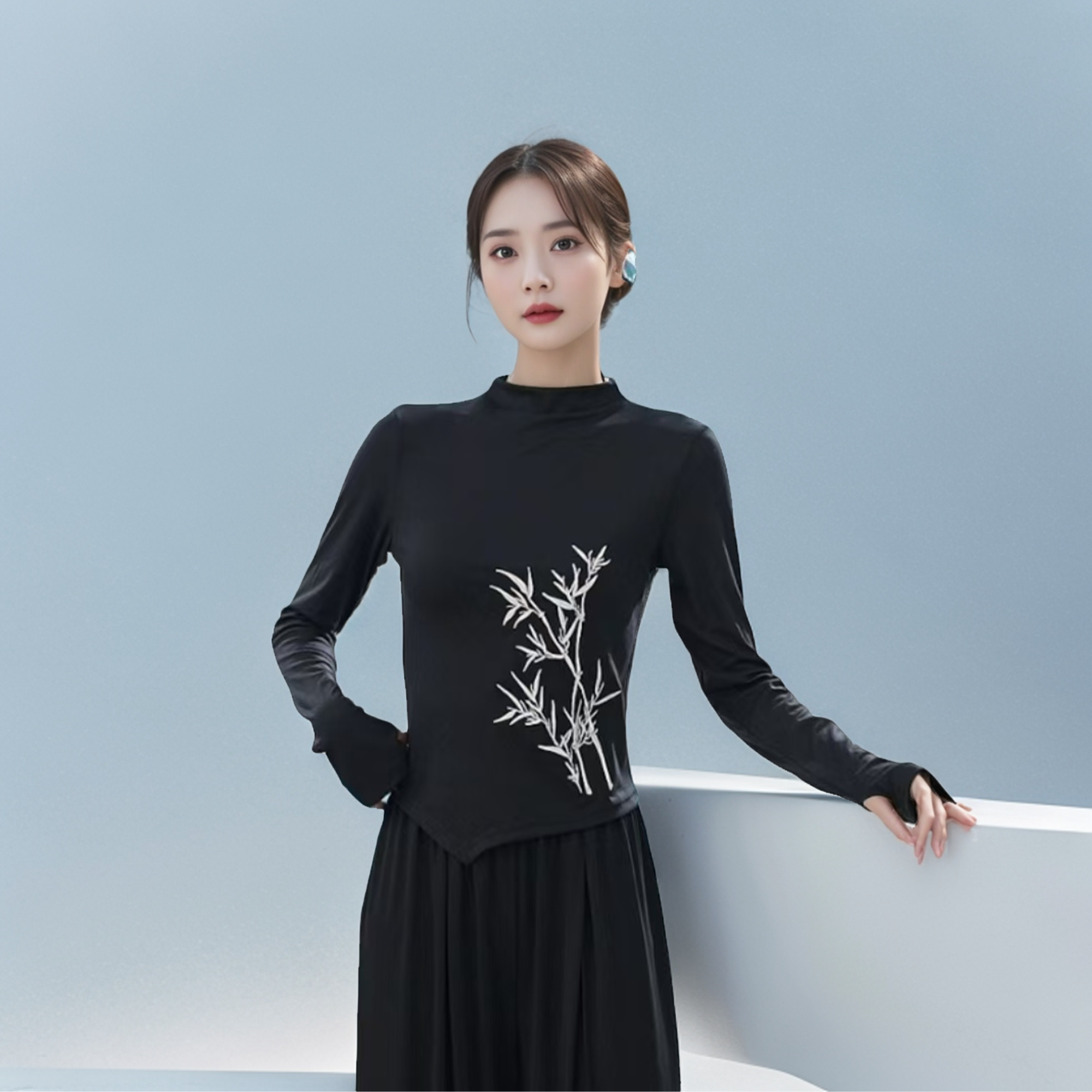 24673新中式高领刺绣竹叶长袖套指上衣女舞蹈服现代舞日常练功服