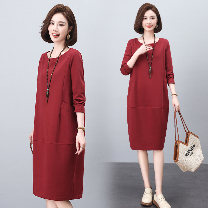 妈妈气质连衣裙女2025春秋新款宽松大码卫衣洋气休闲中长款裙子