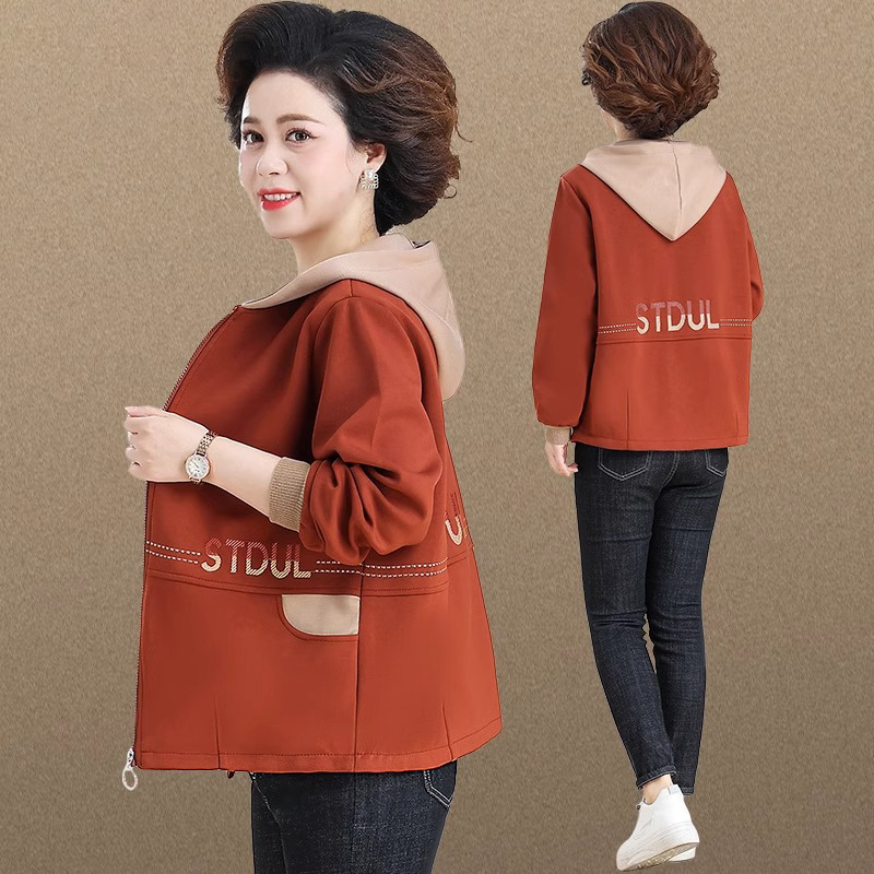 罗蒙中年妈妈春装洋气外套休闲夹克中老年人春秋短款连帽风衣女