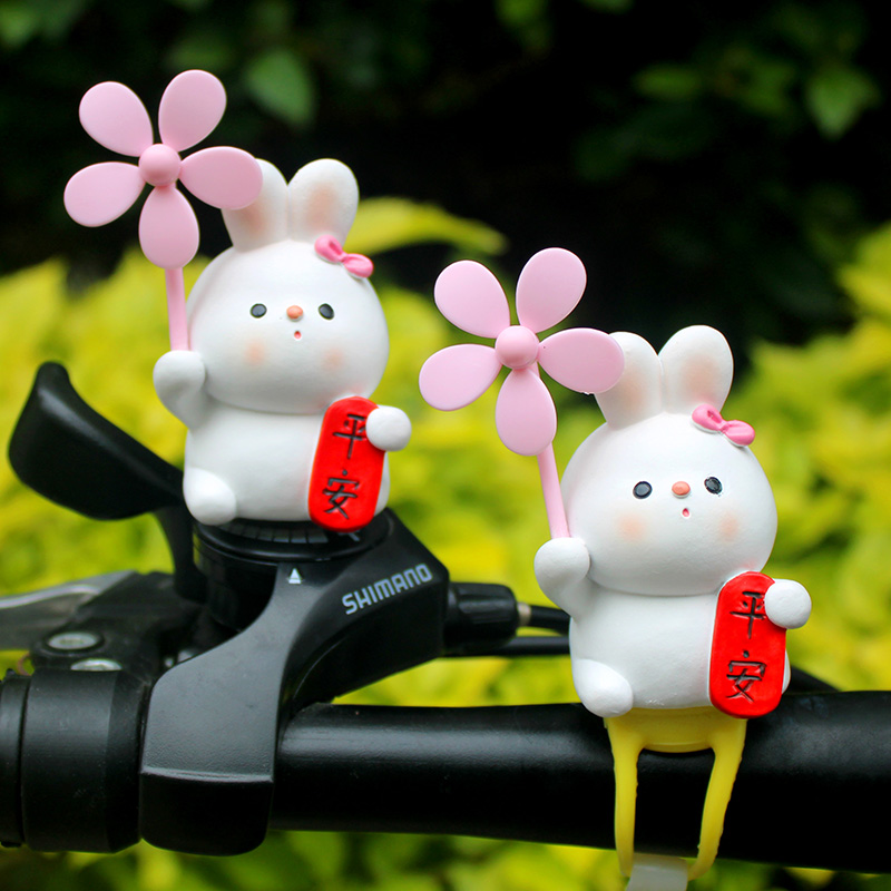 平安可爱小兔子风车竹蜻蜓电瓶自行汽车载电动摩托装饰送闺蜜礼品