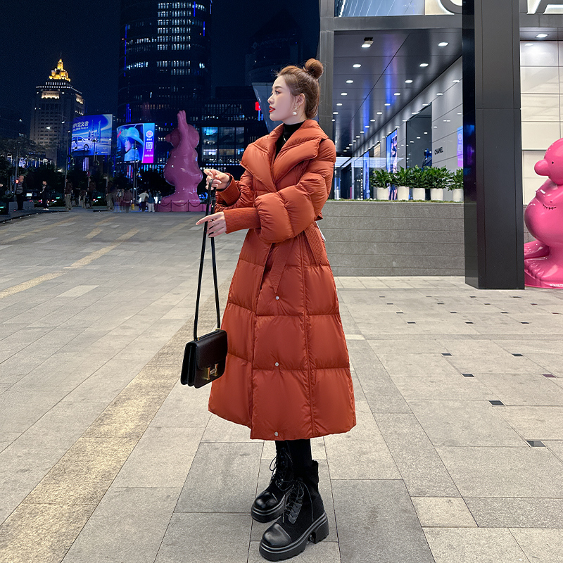 东北极寒羽绒服女长款2024冬季新款过膝时尚显瘦收腰加厚保暖外套
