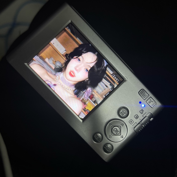 BOQY高清数码相机学生入门便携翻盖式自拍美颜滤镜旅游相机