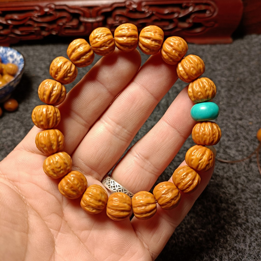 猴头核桃 京八楞手串单圈 精工雕刻龙岩全品猴头手串文玩手串油点