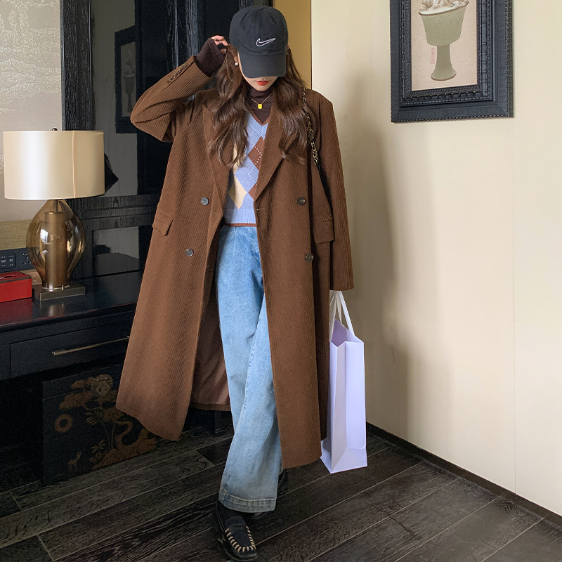 咖色港味复古灯芯绒长款西装外套女春秋新款高级感过膝大衣显瘦