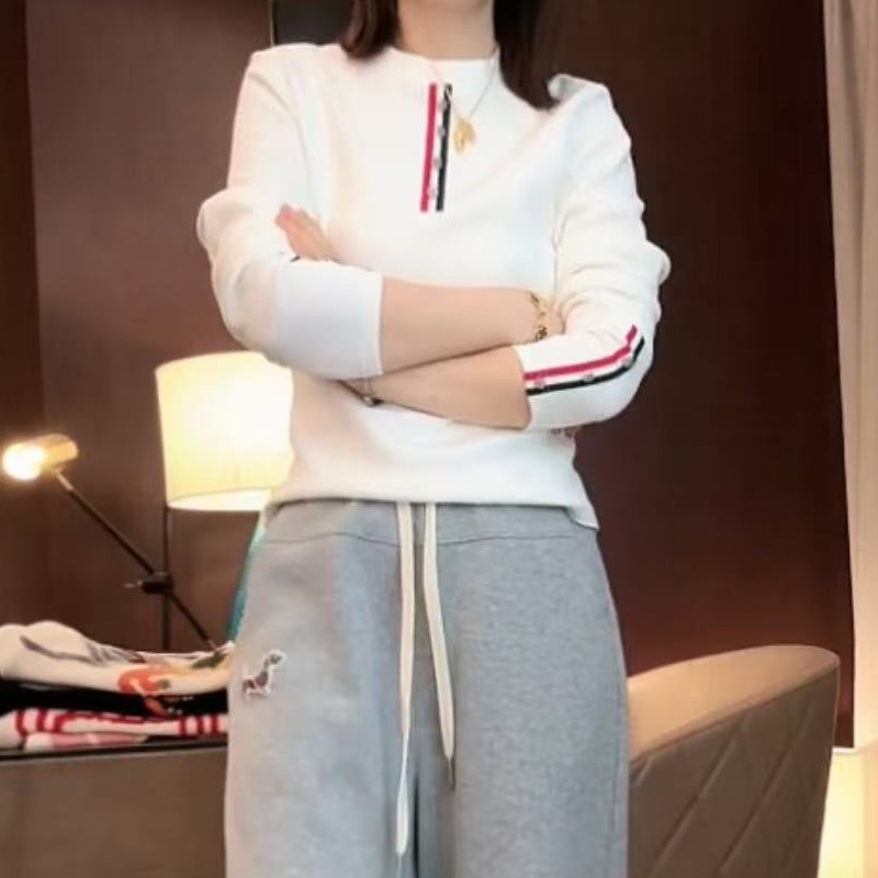 2024秋冬新款设计感韩版百搭双面加绒圆领气质T恤LK2500316