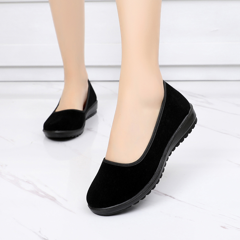 老北京布鞋女平底工作鞋舒适黑色坡跟妈妈鞋浅口上班鞋一脚蹬布鞋