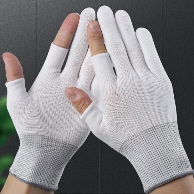 手套劳保耐磨工作布女干活透气薄款双半指男工地干活薄尼龙白。