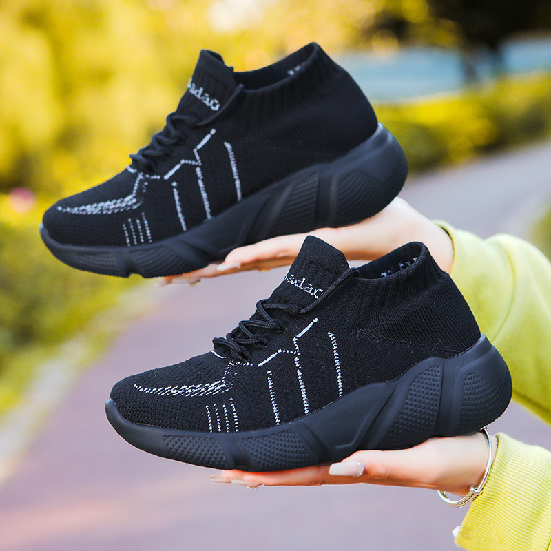 牛霸道【工厂直销】23103跳舞鞋运动鞋防滑网面四季跑步软底轻便鞋