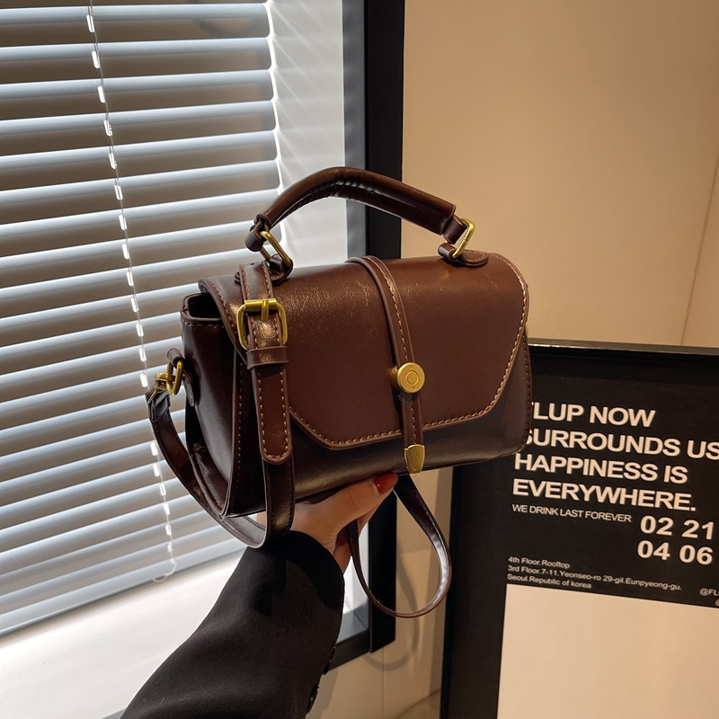 小众设计包包女2024新款时尚复古手提小方包韩版潮百搭通勤斜挎包