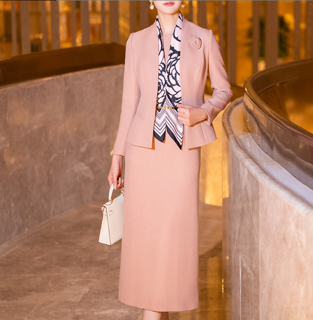 招牌款--名媛长袖轻奢时尚休闲修身女神过年范显瘦气质长袖套装