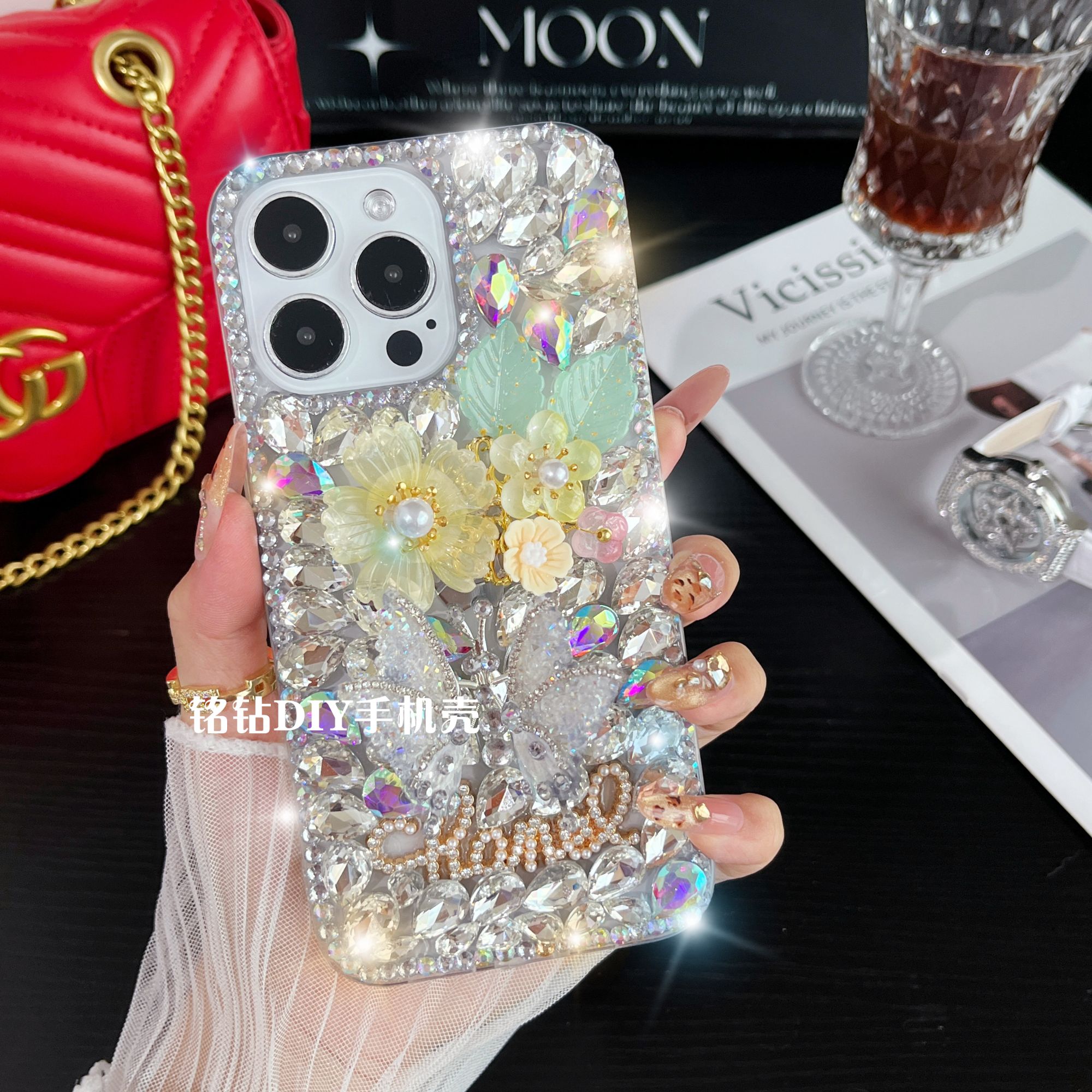 适用苹果16/华为/vivo/OPPO优美蝶恋花满钻女款创意diy手工手机壳
