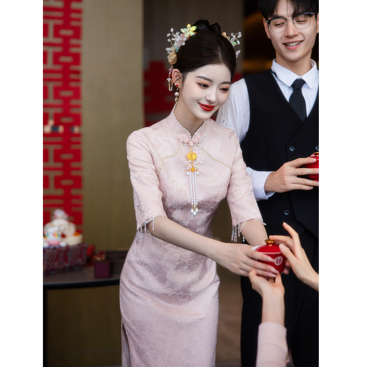 新中式粉色旗袍改良2025新款订婚连衣裙平时可穿敬酒服新娘晚礼服