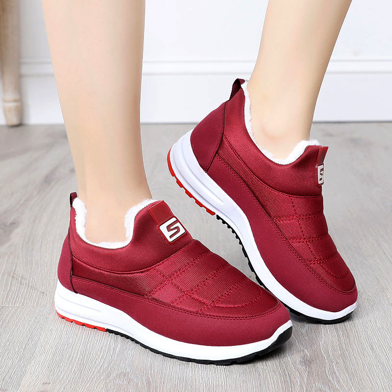 中老年健步雪地靴冬季加绒加厚棉鞋防滑软底短靴老人健步鞋妈妈鞋