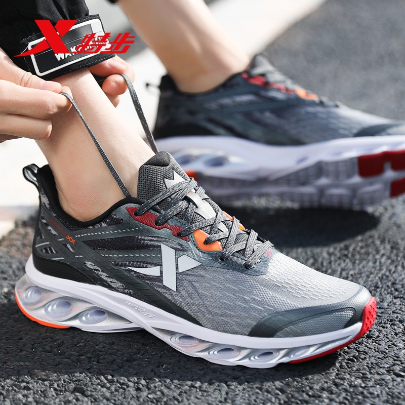 特步男鞋跑步鞋2025冬季爆款跑鞋男士减震旋7代初中生专业运动鞋