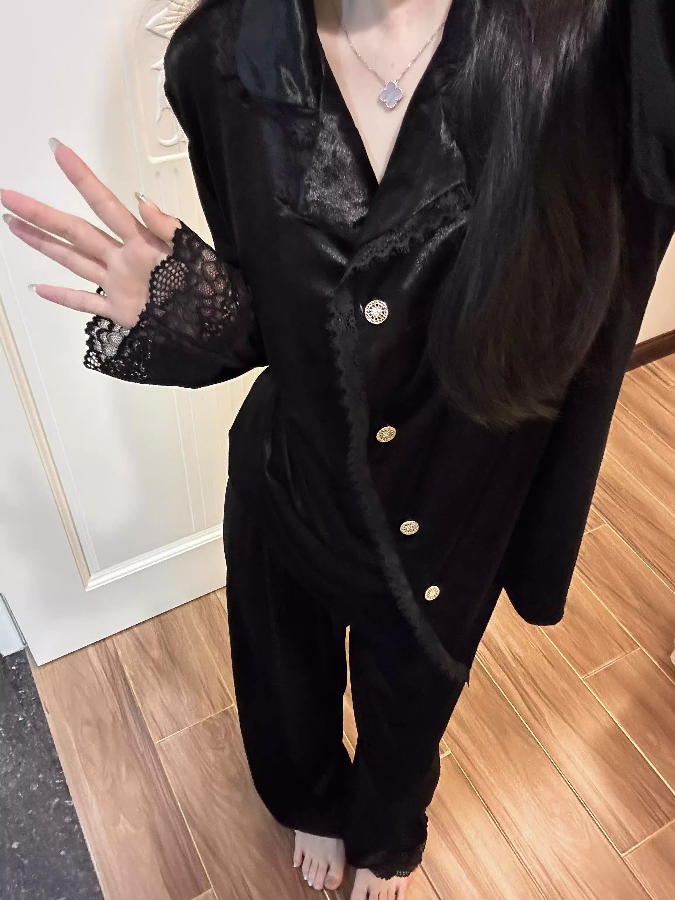 韩版少女黑色金丝绒睡衣女冬季新款加绒保暖家居服大码套装可外穿