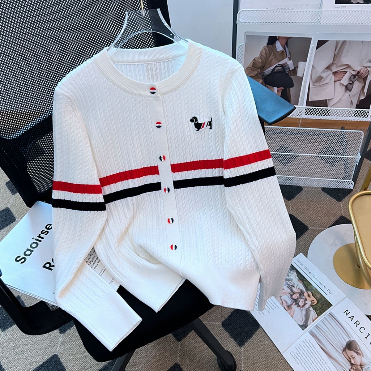 外搭刺绣撞色开衫条纹小狗秋季外套减龄拼色条纹冬款显瘦上衣