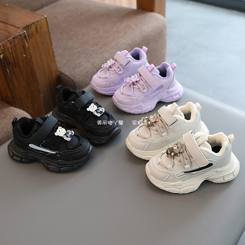 冬季0-1-2-3岁女宝宝亮灯软底运动鞋男中小童二棉加绒保暖学步鞋