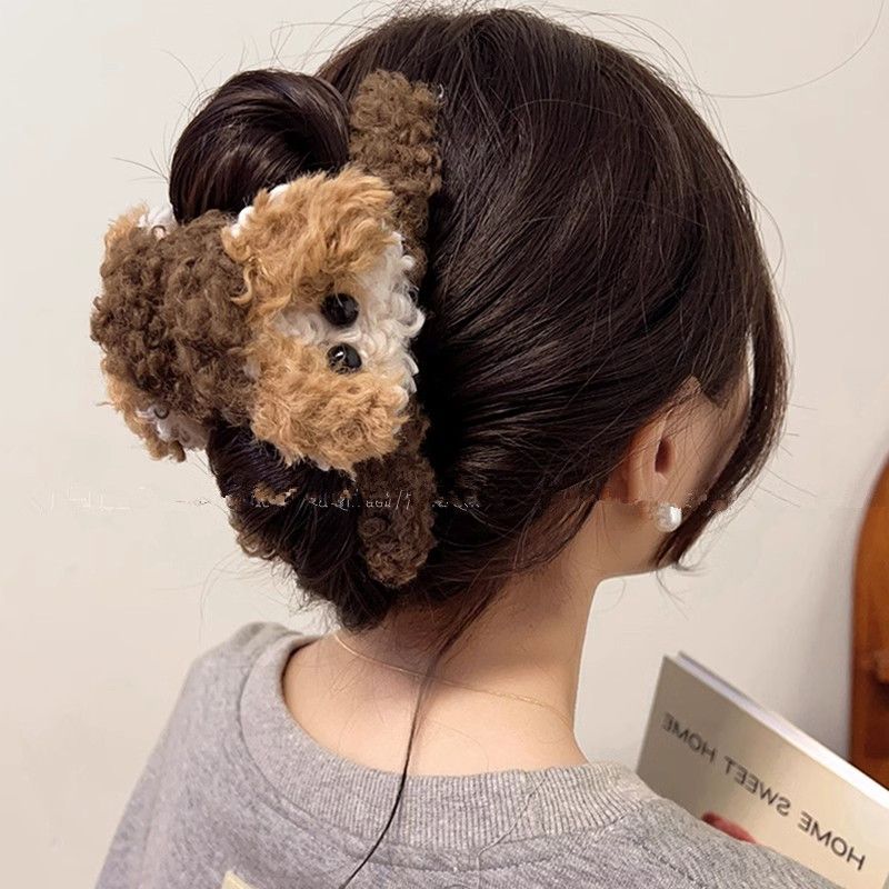 卷毛可爱小狗抓夹~秋冬毛绒发夹女后脑勺2025新款高端大号鲨鱼夹