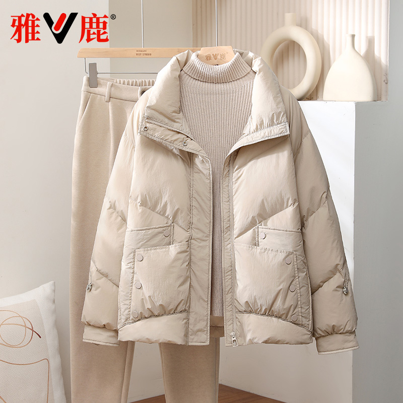 雅鹿2025新款羽绒服女秋冬时尚大码短款休闲潮流百搭保暖显瘦羽绒