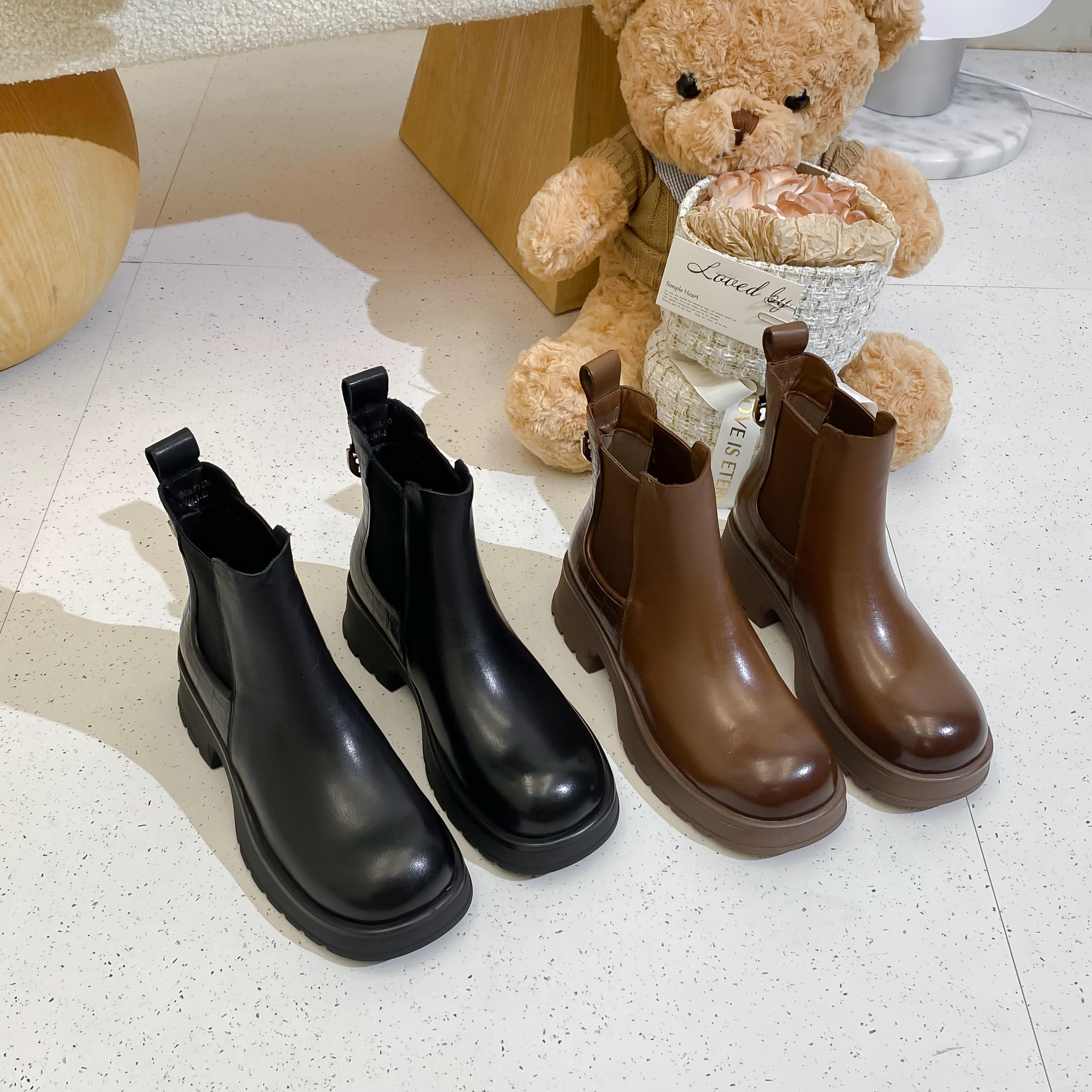 红冠皮鞋秋冬一脚蹬短靴37600