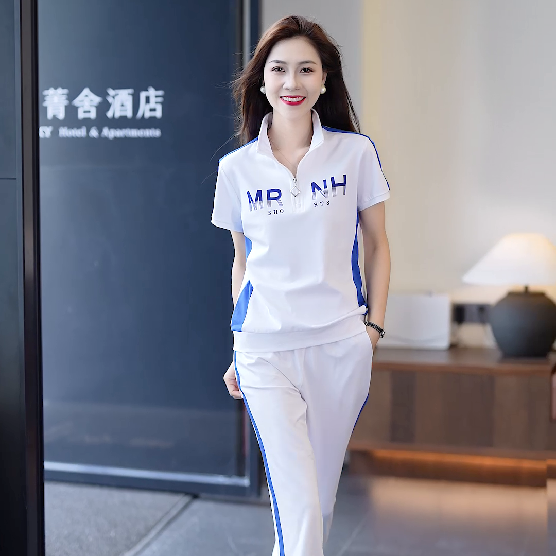 休闲套装大码洋气时尚女减龄宽松大码显瘦修身2024夏季运动服立领