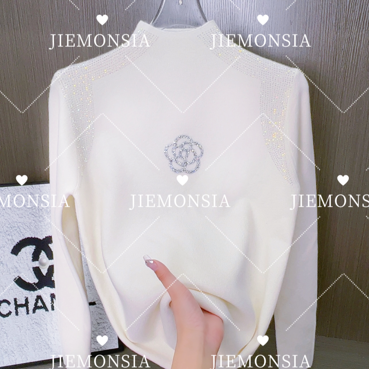 山茶花厚款绵羊毛打底衫高端气质高温烫钻长袖针织衫百搭上衣