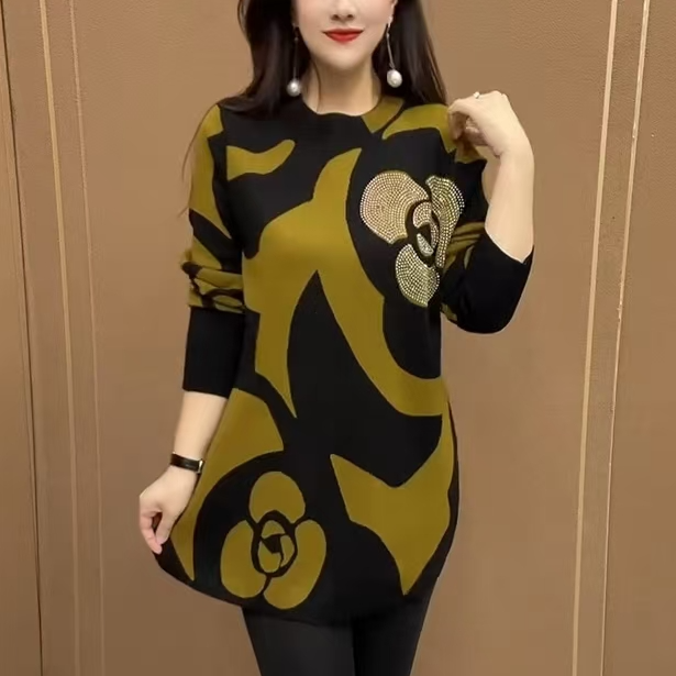 新款宽松显瘦中老年保暖衣2025冬款时尚镶钻印花百搭减龄针织衫女