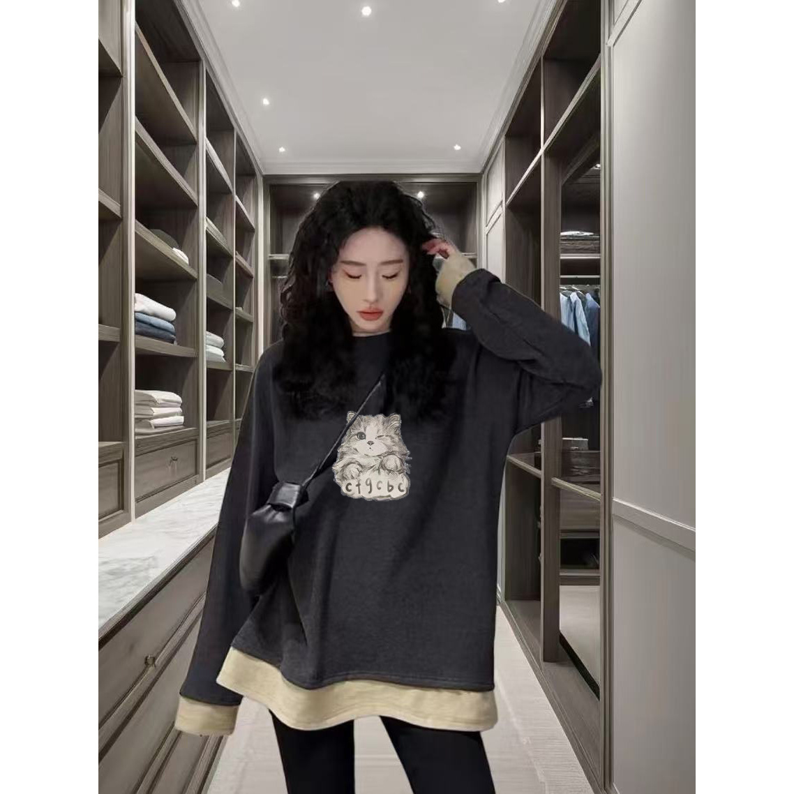 初春新款大码胖休闲风撞色假两件套头打底衫女时尚百搭上衣遮屁股