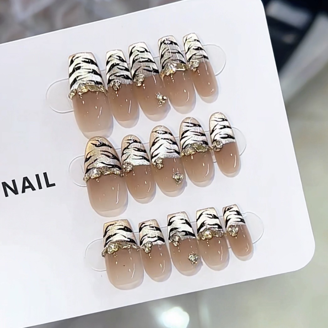 纯手工光疗穿戴甲指尖豹纹成品重复使用美甲贴片可拆卸