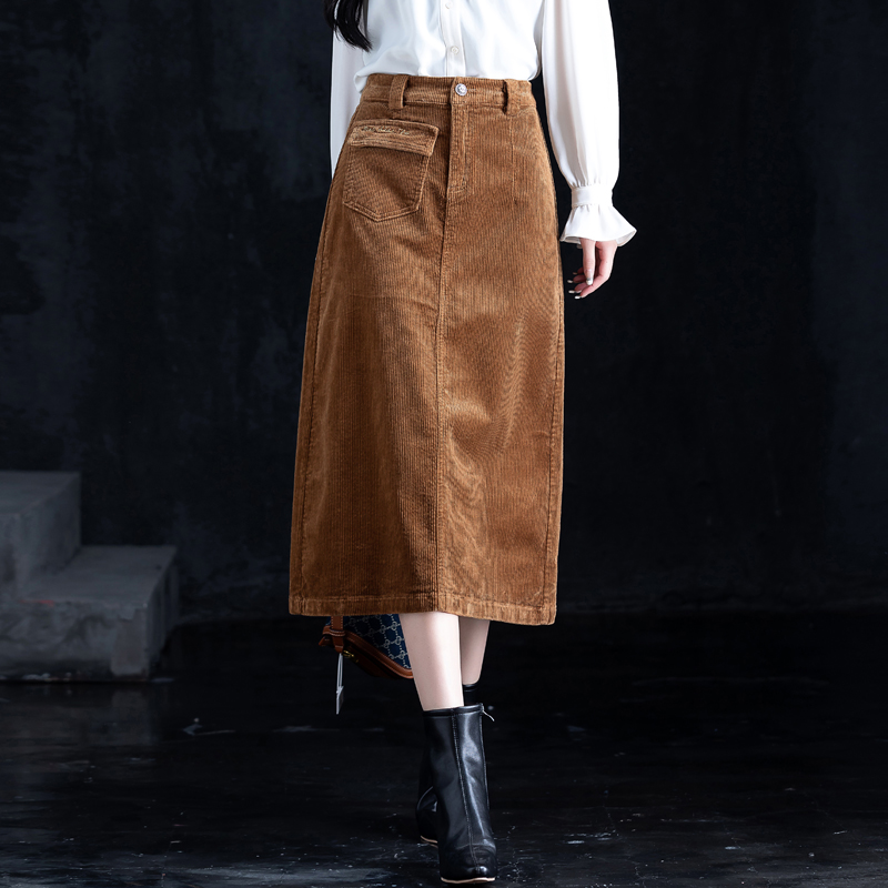 焦糖色灯芯绒高档半身裙女2025秋冬新款中长款A字条绒开叉中长裙