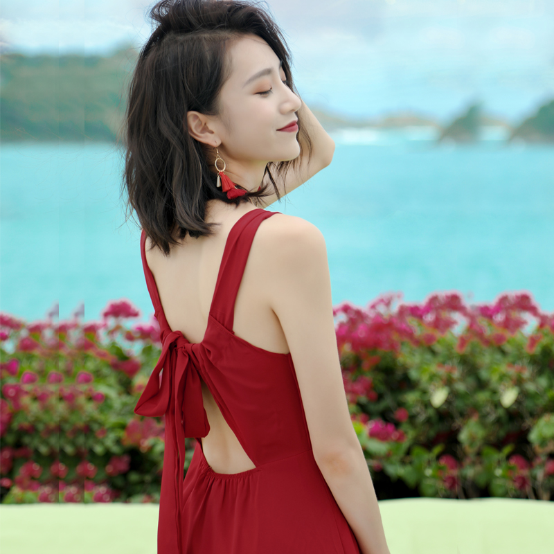三亚海边度假沙滩裙小个子绝美露背连衣裙夏2024新款超仙红色长裙