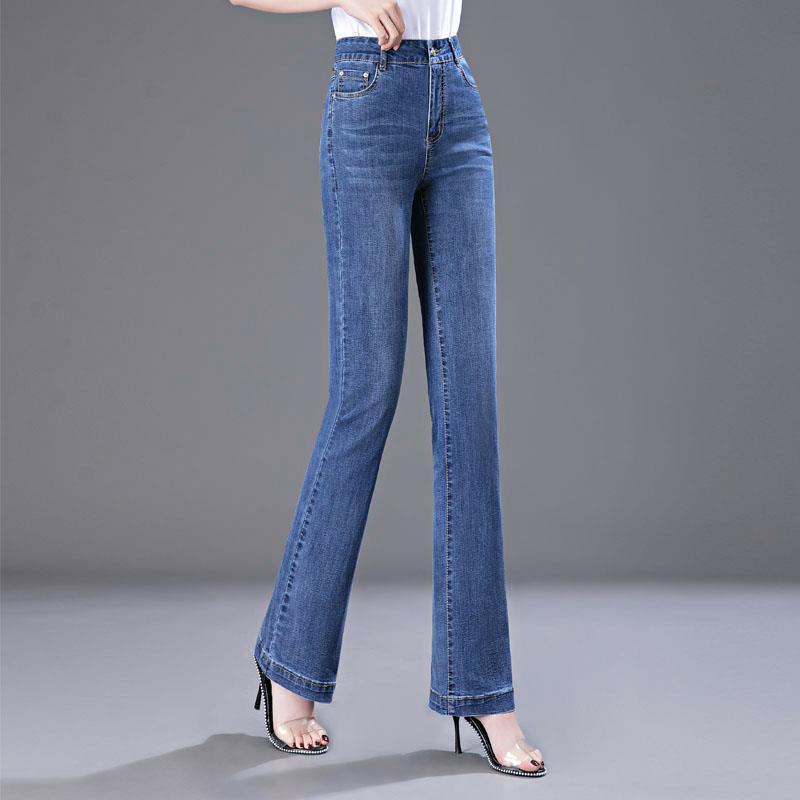 秋冬女款爆款2025新款微喇牛仔裤修身大码妈妈裤子中年显瘦喇叭裤