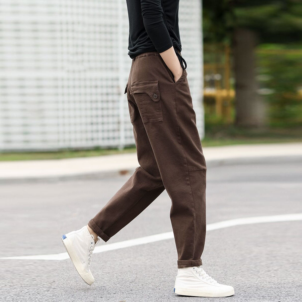 【爆款】大码松紧腰工装小脚裤2025年春秋显瘦廓形BF风休闲女士裤子