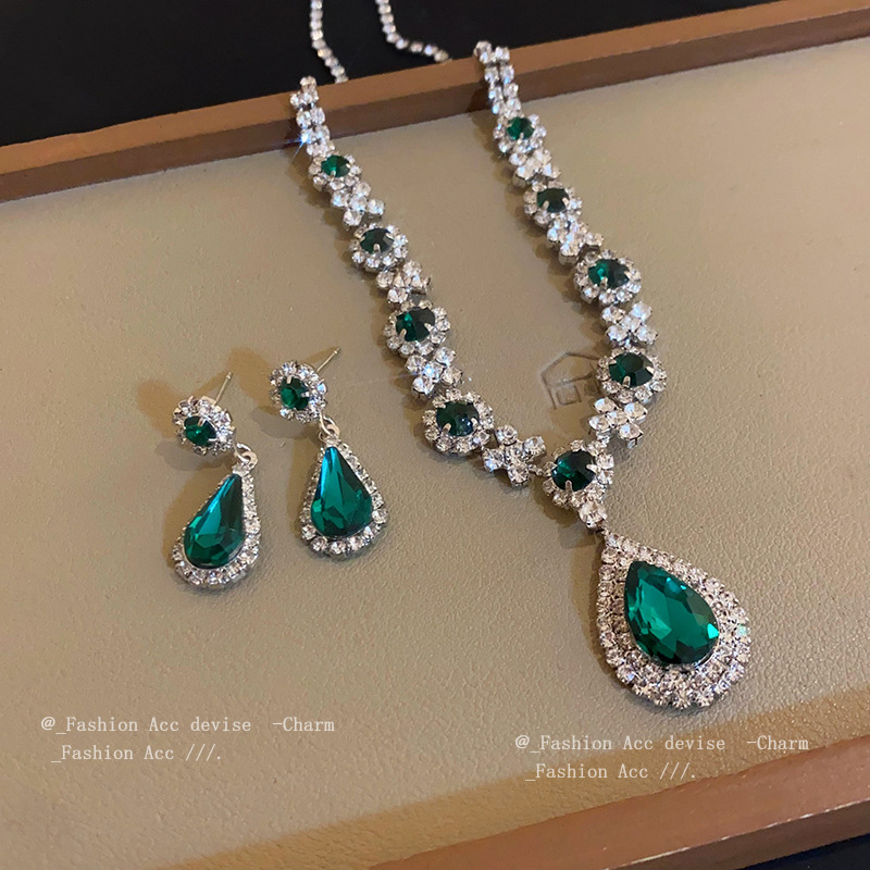 法式轻奢水滴项链两件套