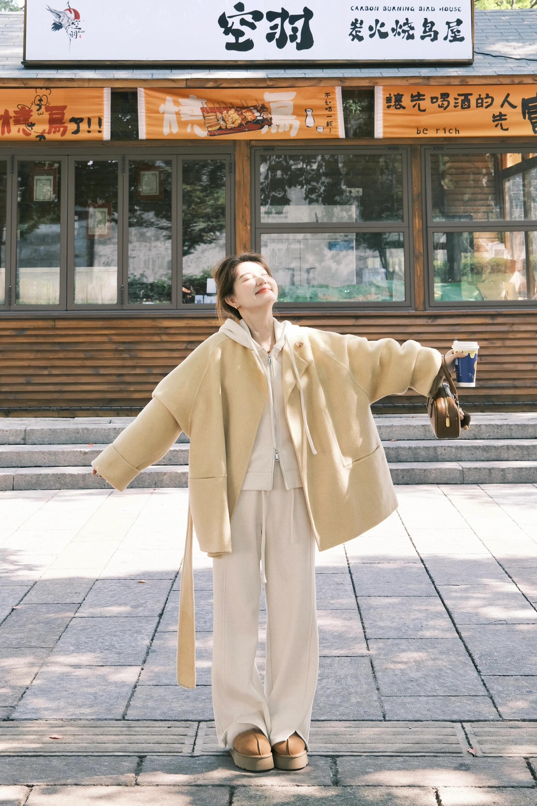 2025秋冬搭配一整套女韩系毛呢外套搭配连帽卫衣休闲裤三件套装女