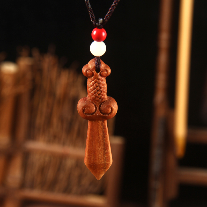桃木剑挂件 桃木剑吊坠桃木挂件项链 平安儿童桃木剑挂件压辟惊