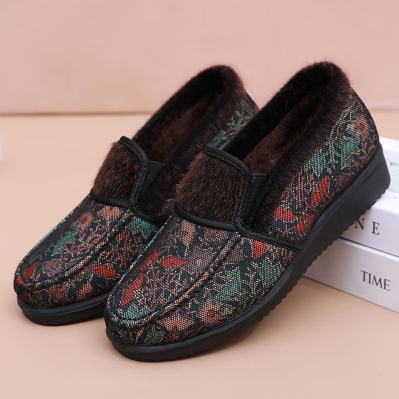 老北京布鞋女秋冬季正品加绒薄棉二棉鞋女老人平底防滑奶奶保暖鞋