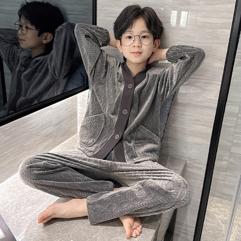 儿童睡衣男孩秋冬季海岛绒加厚款家居服珊瑚绒法兰绒洋气开衫套装